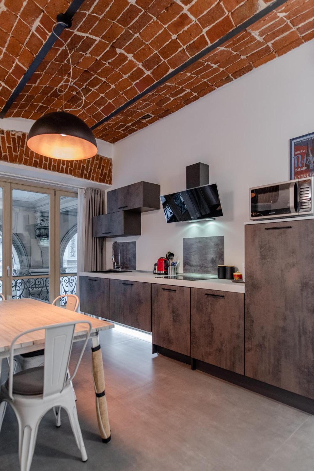 Suite & Queen Apartments Turin Exterior photo